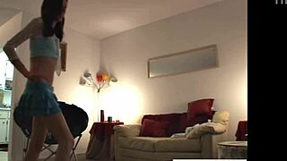 Brookeskye Petite 18+ Fingers Pussy Close-Up