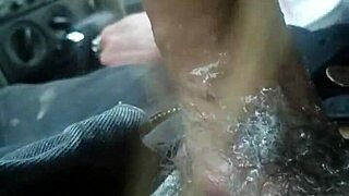 Camden NJ Whore Deepthroats Cock In Car