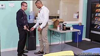 Watch gay guys in a threesome