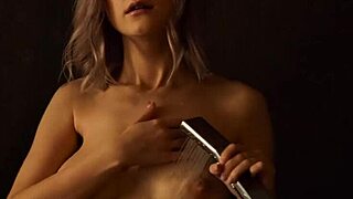 Eva Elfie rides hard for cumshot