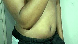 I masturbate to big black cock at the gym