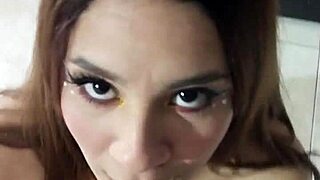 A young Colombian influencer gets recorded on Valentine's Day.