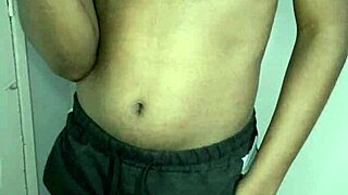 I masturbate to big black cock at the gym