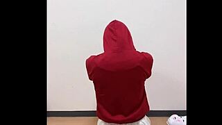 girl in skirt masturbates, it's so hot