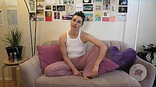 belle erotic takes control on the casting couch, fingering laurel serene passionately