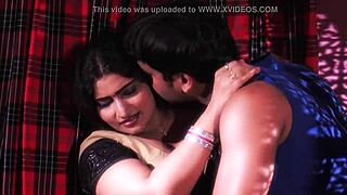 hot aunty lures with steamy moves in babilona hd