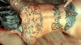 i licked her pussy at the party