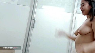 Two Horny Venezuelan Women Enjoy Anal And Oral Sex Together