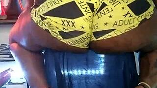 Big booty bbw dominates in heels.