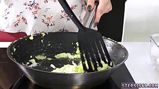 Doğrulanmış amatör 18+ platin sarışın anal aile grubu