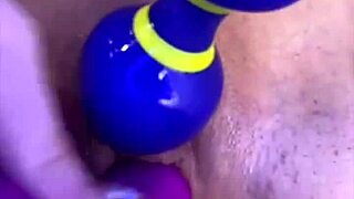 ki-sim masturbates on stream and cums hard