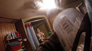 Horny Jennifer Clark Spreads Legs Wide