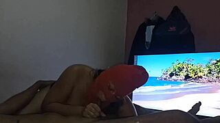 Est� rica colombiana enmascarado se mete en mi habitaci�n y me lo chupa bien rico