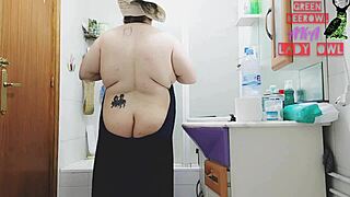 Uh, just me takin’ a steamy shower, ya know, feelin’ all relaxed.