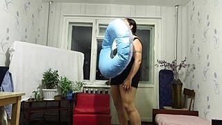 Milf inflates balloons with blow on beach circle fetish