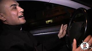 el cura se va de putas on the street