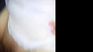 This Amateur Couple Loves Licking and Fucking Her Shaved Pussy