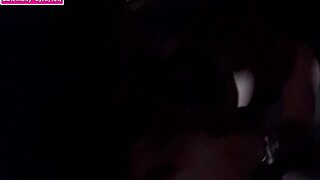 After the New Year's party, I hooked up with a guy in the dark alley, and he fucked me hard on the street without a condom, creampie style! 😈