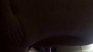 Hot Girlfriend Rides Hard In Homemade Fuck