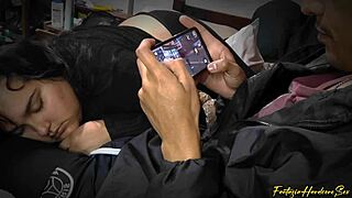 Stuck playing Free Fire at my buddy’s place, he sneaks his huge cock into my mouth for hardcore action.