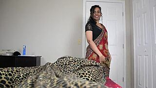 Chennai video for Indian aunt and niece goes naughty