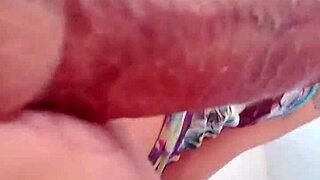 แกอมควยใหญ่ได้แบบสาวใหญ่ มือใหม่ร่านมั้ย?