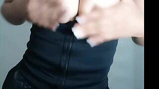 Lyany Sil just strips down and dances naked.