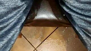 Gaste85 peeing in the kitchen