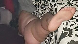 I'm gapin' her pussy wid a pink dildo, makin' it so wide and stretchy!