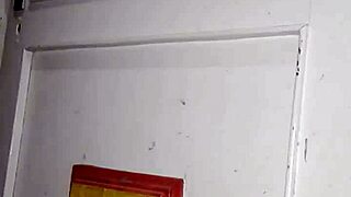 calcinha com cheirinho de pepequinha vova, wow!