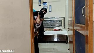 Arab MILF gets her first anal with hidden camera