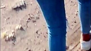 porno en español, follando con la novia de mi amigo roberto. ella recuerda a su esposo en plena acción.