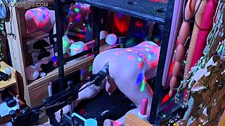 Bear ass pounded gay amateur on a fuck machine
