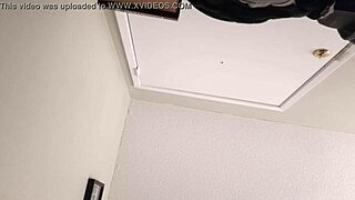 I-I cheated on my girlfriend with a blonde pussy, oh no