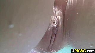 Big Ass Girl Twerks And Gets Chased For Anal