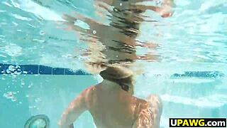 Big Ass Girl Twerks And Gets Chased For Anal