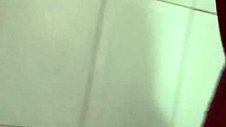 Holy Smokes! Kiara Hot Takes a Sensual Shower in Homemade Latina Clip. Dancing Under Water!