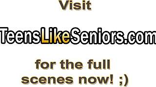 This cute teen's small tits get licked before fucking play 😍