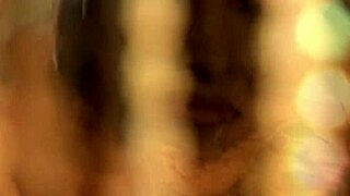 Bollywood babe strips naked!