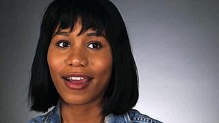 Jenna Foxx shows how she orgasms