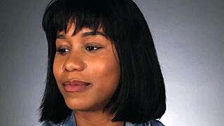 Jenna Foxx shows how she orgasms