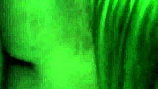 look at that big ass in the car