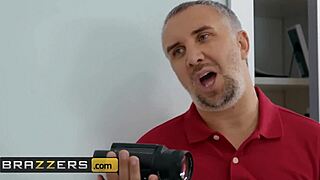 pornstars fucking big cocks like britney amber