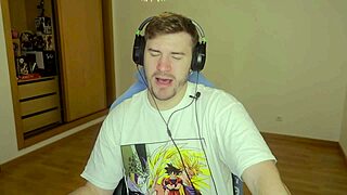 Discovering an uncensored episode of steven universe with gem blast surprises