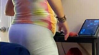 Hey, watch Steffi's hot pink pussy dance! 🔥