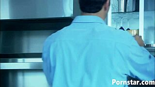 Siri Dahl MILF is not holding back in this Sex tape video