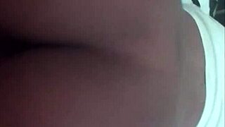 slipperycherry fondles balls while riding me