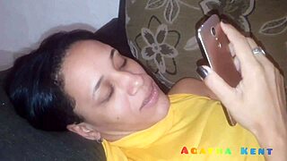 Meu Amigo Liga Cheio De Tesão