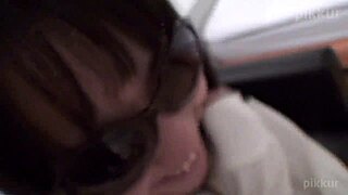 Pick up this gal and make her masturbate in the hotel