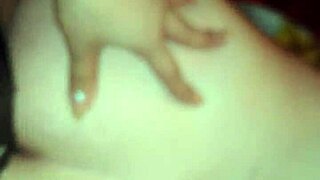 Kan du tåle shemale der knuller dig som kunde med trans dominans?